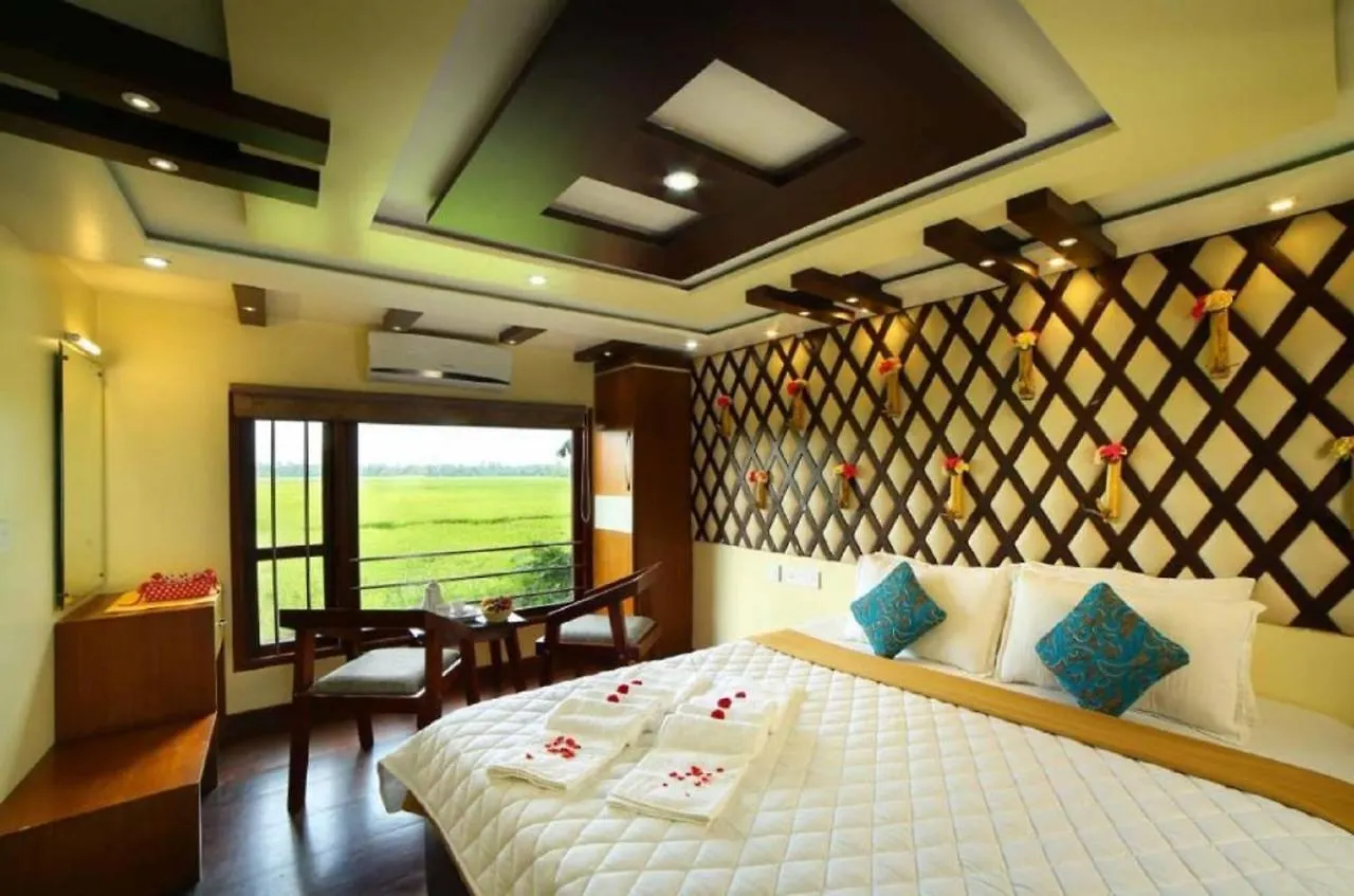 Best Luxury Houseboat, Kerala Alappuzha 5*,  India